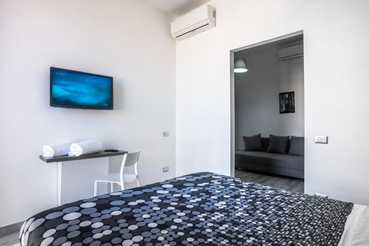 Solarium Al Duomo Rooms By Wonderful Italy 那不勒斯 外观 照片